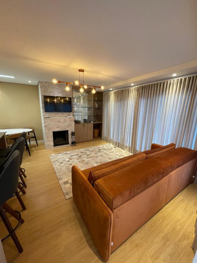 Apartamento Espetacular, 2 Suites, A 30M Da Rua Coberta Gramado Extérieur photo