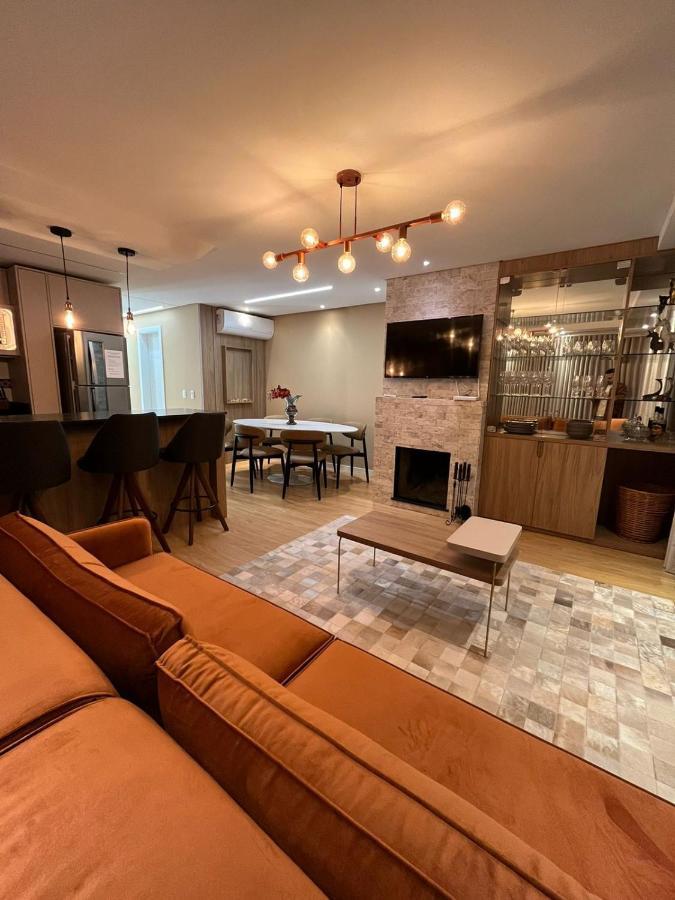 Apartamento Espetacular, 2 Suites, A 30M Da Rua Coberta Gramado Extérieur photo