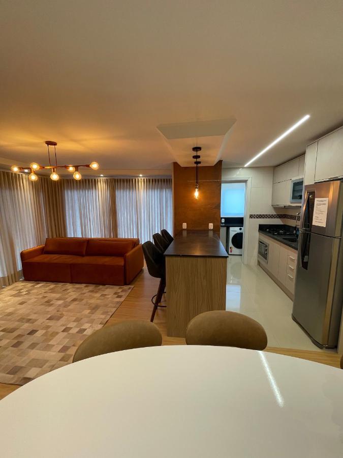 Apartamento Espetacular, 2 Suites, A 30M Da Rua Coberta Gramado Extérieur photo