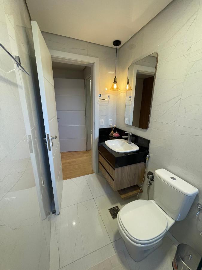 Apartamento Espetacular, 2 Suites, A 30M Da Rua Coberta Gramado Extérieur photo