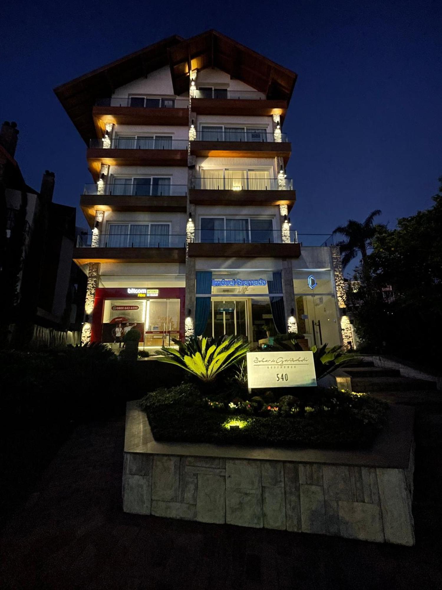 Apartamento Espetacular, 2 Suites, A 30M Da Rua Coberta Gramado Extérieur photo